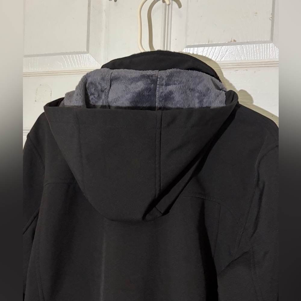 Free Country Hodeed Full Zipper Black Softshell Jacket with Gray Accents Sz‎ L - Picture 4 of 12